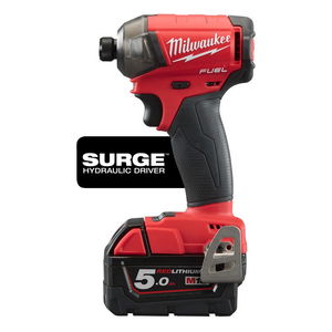 Milwaukee M18 FQID-502X FUEL™ SURGE™ akkus szénkefe nélküli hidraulikus ütvecsavarozó 1/4" hatszög meghajtással (2 x 5.0 Ah Li-ion akkuval) termék fő termékképe