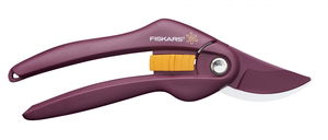 Fiskars P26 Inspiration™ metszőolló, mélybordó termék fő termékképe