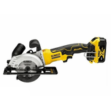 Dewalt DCS571P2 szénkefe nélküli akkus körfűrész (2 x 5.0 Ah Li-ion akkuval)