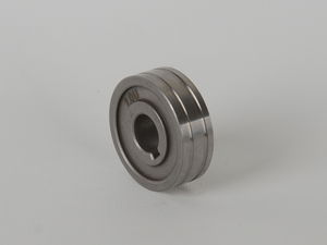 IWELD Huzaltoló görgő 1.0-1.2mm 'U' 30x10x10mm (GORILLA POCKETMIG 185/195/205) termék fő termékképe
